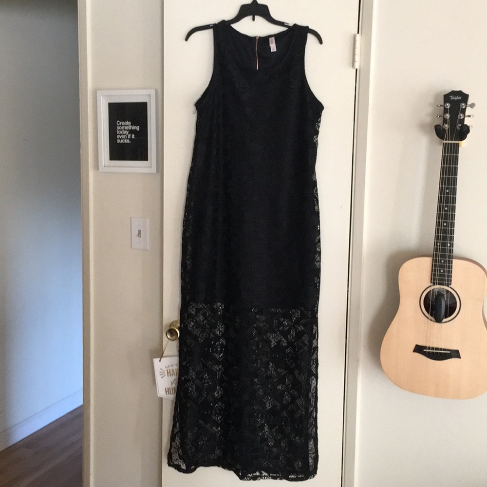 Xhilaration Black Sleeveless Lace Maxi Dress sz L!